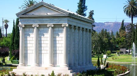 Hollywood Forever cemetery of the stars guided tour in Los Angeles